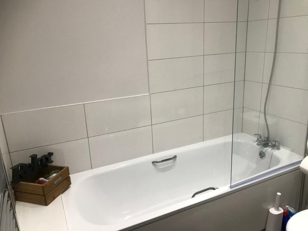 スワネージWight View, Flat 2 Rosslyn Houseアパートメント エクステリア 写真