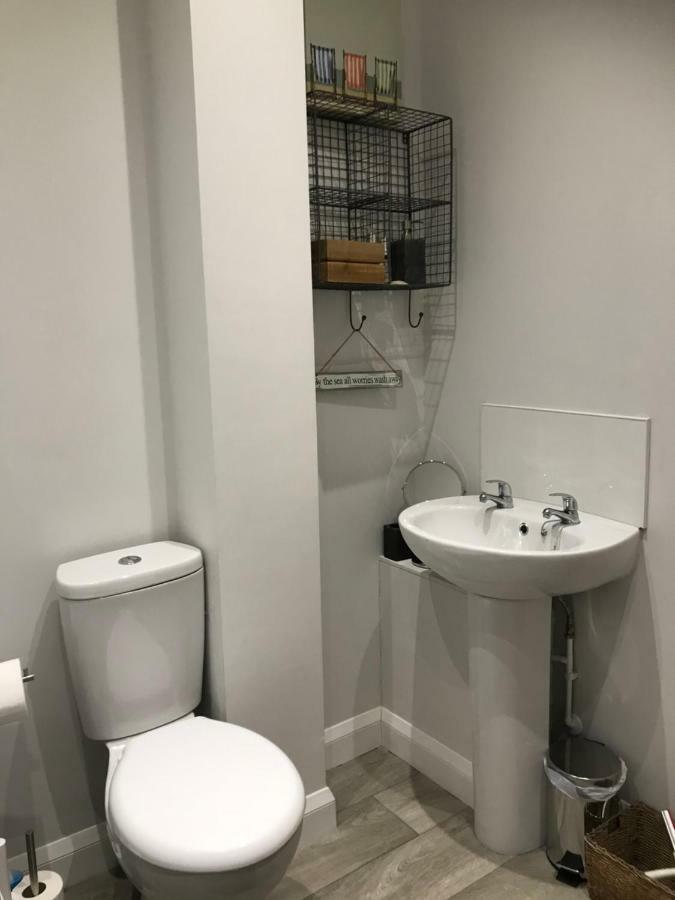 スワネージWight View, Flat 2 Rosslyn Houseアパートメント エクステリア 写真