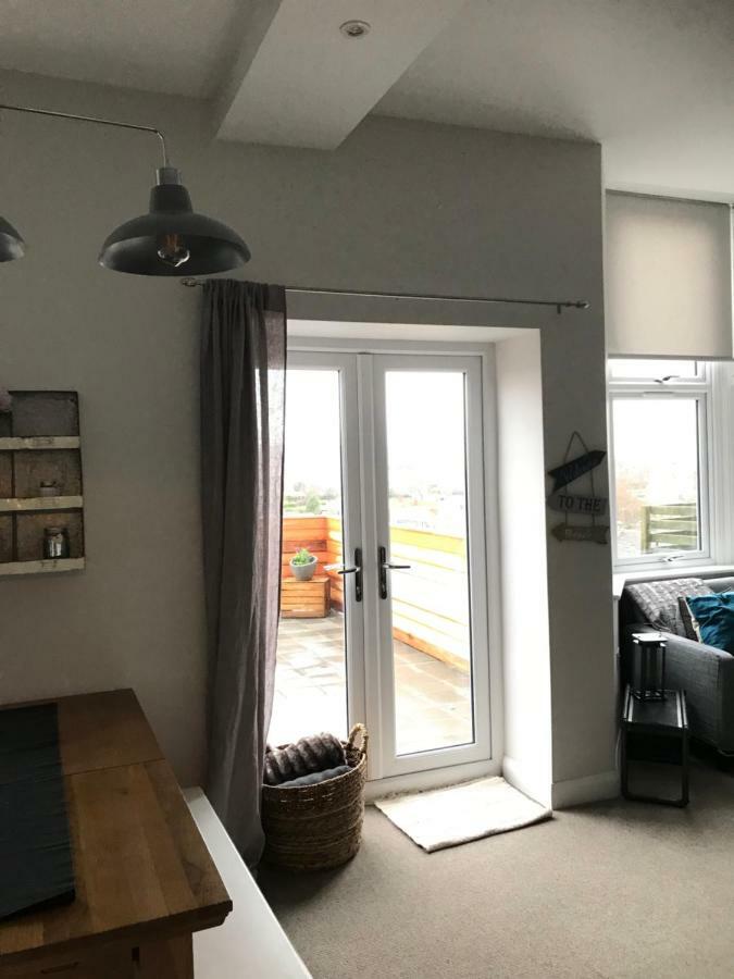 スワネージWight View, Flat 2 Rosslyn Houseアパートメント エクステリア 写真