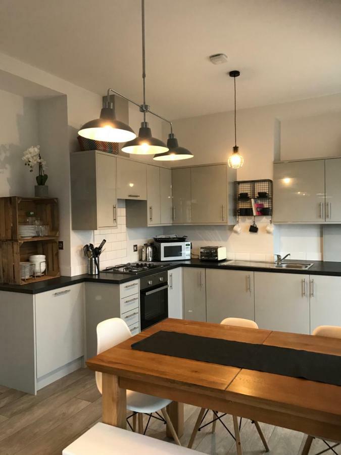 スワネージWight View, Flat 2 Rosslyn Houseアパートメント エクステリア 写真